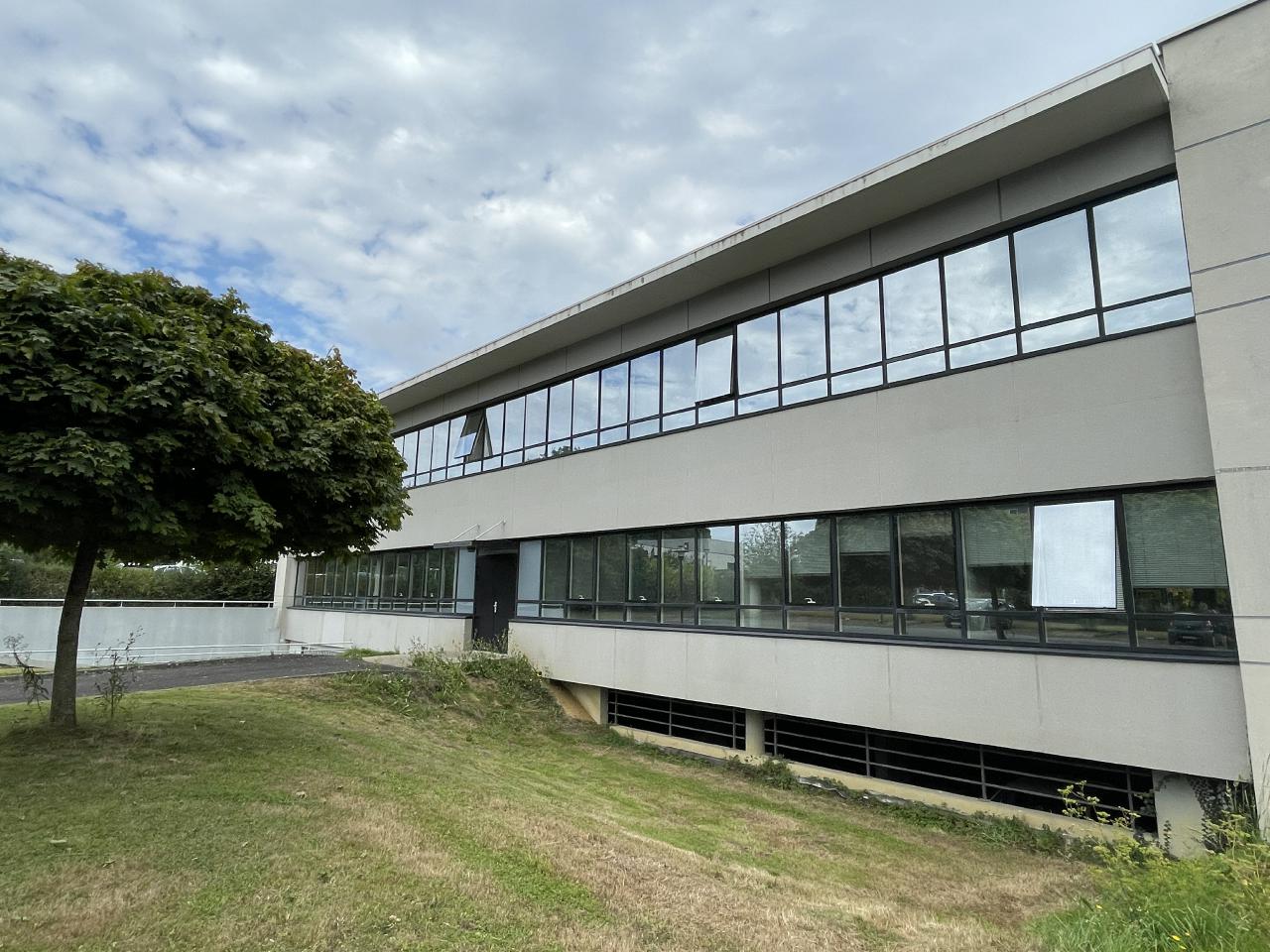 Bureau Rennes 450m² Location bureau Rennes Ille-et-Vilaine OLBUR2315161 0